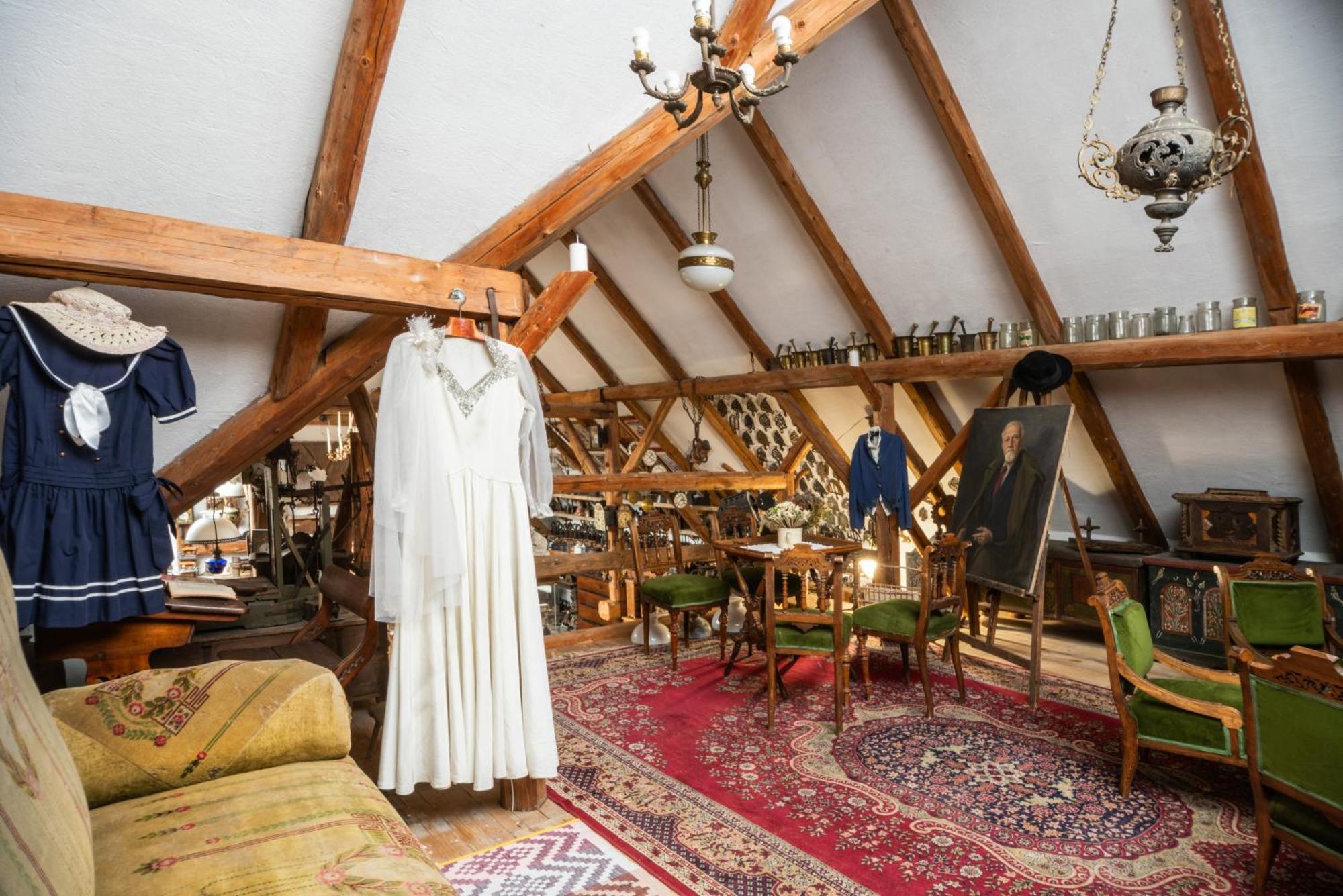 Zemianska Kuria Vachtar Hotel Kralova Lehota Buitenkant foto